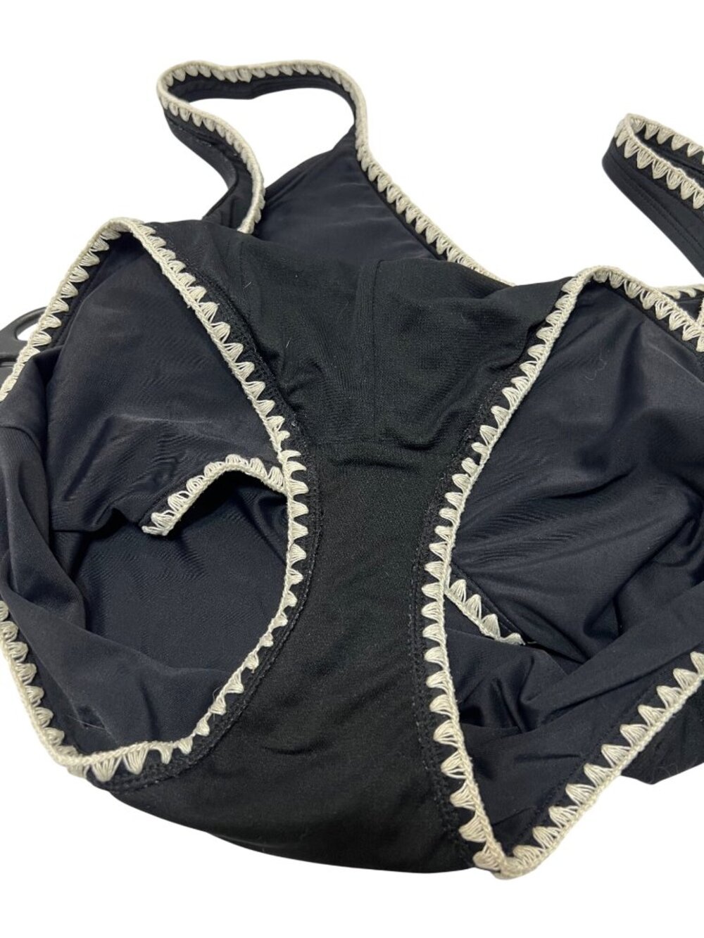 Mossimo Womens Black One-Piece Swimsuit With Crochet Trim Size M Nylon/Spandex B - Picture 4 of 14